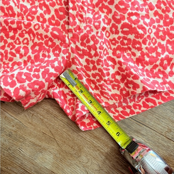 Cynthia Rowley • 100% Linen Animal Print Shorts - Picture 5 of 10